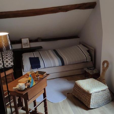 Chambre Calme Et Accueillante 13 Kmtrs Aeroport, Parking Gratuit, Navette Gare Ou Aeroport Saint-Germain-la-Poterie エクステリア 写真